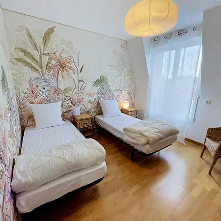Pra¨s De La Gare - 4 Pers. - Fr-1-361-579 Apartment Granville